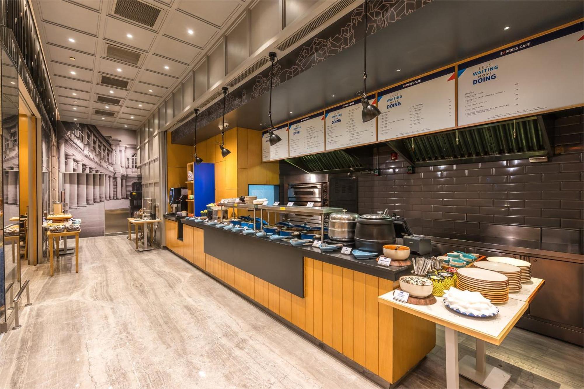 Holiday Inn Express Gurugram Sector 50 By Ihg Гургаон Екстериор снимка